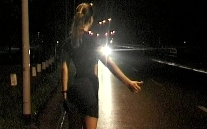 German's Young Babes: Plockade upp en tysk tonåring blev anal knullad i utomhussession