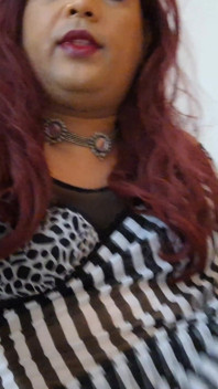 Einsame Ehefrau MILF Bhabhi Cuckold Und Abspritzen