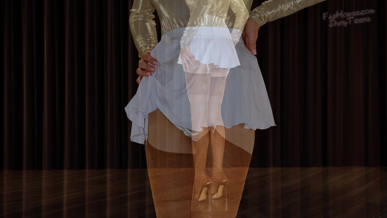 Shiny teens: 908 засмага ретро панчохи і білі атласні трусики