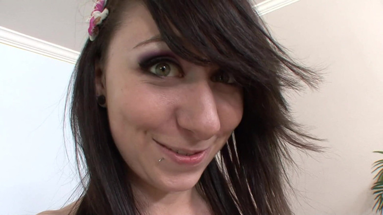 Hot Girlz: Teen brunette teen Dakota Charmes takes her guys huge cock