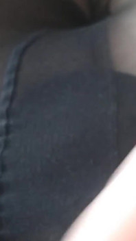 Sissy-služka Pre-stříká na její roztomilý clitty ve spodním prádle