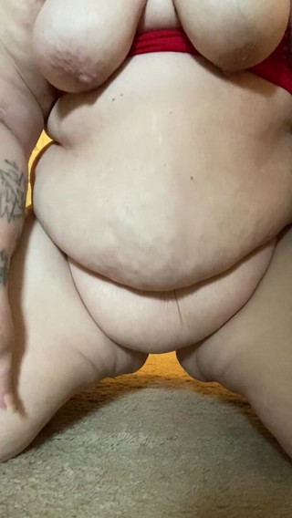 Aries Garcia: Huge belly riding view