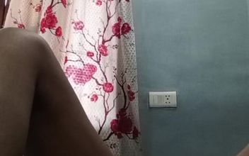 Hot Ravinadesi Fuck Herself Hardcore