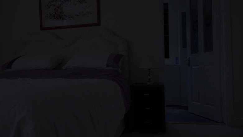 Old Nanny: AGEDLOVE - grauhaarige Savana liebt es, heißen und harten sex zu...