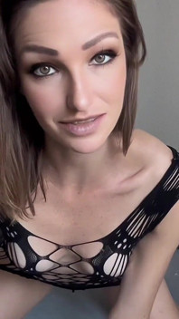 Femdom JOI Goddess Makes You Wait for Her to Cum Before She Allows You to and Calls You Good Boy