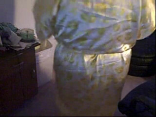 BBW nurse Vicki adventures with friends: Kamera pokazuje mnie, jak bawię się balonami