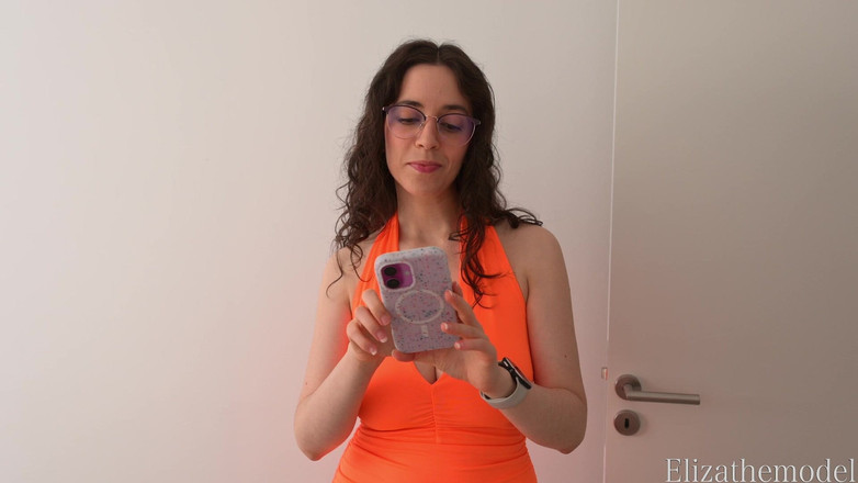 ElizaTheModel: Stepdaddy's Club Girl Sfw