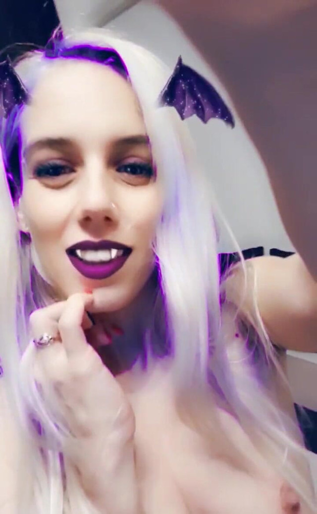 Vampire in the Making (Nesty) Vampire in the Making (Nesty)