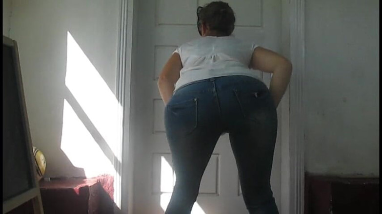 SexyAnka: オナニーして、クソみたいなマスターベーター、怒ったズボンの上で