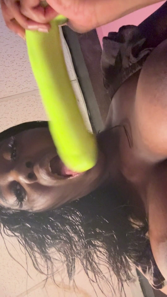 ALLIYAH ALECIA: Let Me Suck Your BBC Really Good Until You Cum...