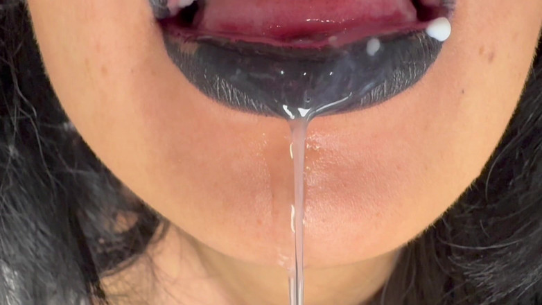 Asmr_mouth: Il tuo sperma potrebbe apparire così sulla mia lingua