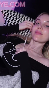 Passer la nuit avec sa copine - romantique, cosy, doux et relaxant, rendez-vous virtuel, copine virtuelle