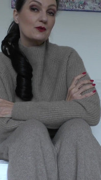 Red Fingernails JOI Part 2, Presented by Lady Victoria Valente