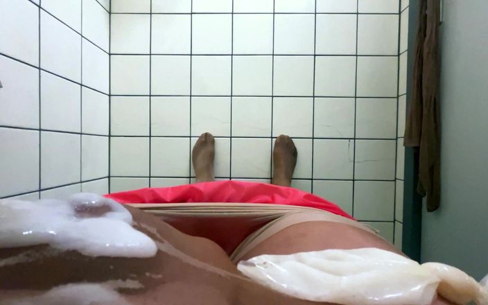 Loreley add: 私の新しいタスク、パンストで私のための熱い経験と大量の精液、そしていくつかの小便(3)