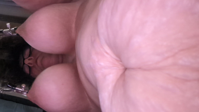 Jamponie Sexy Hot Milf: Z bliska DP MILF GILF solo domowej roboty puma