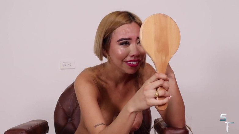 Shave Flix: Alice và Lizzie