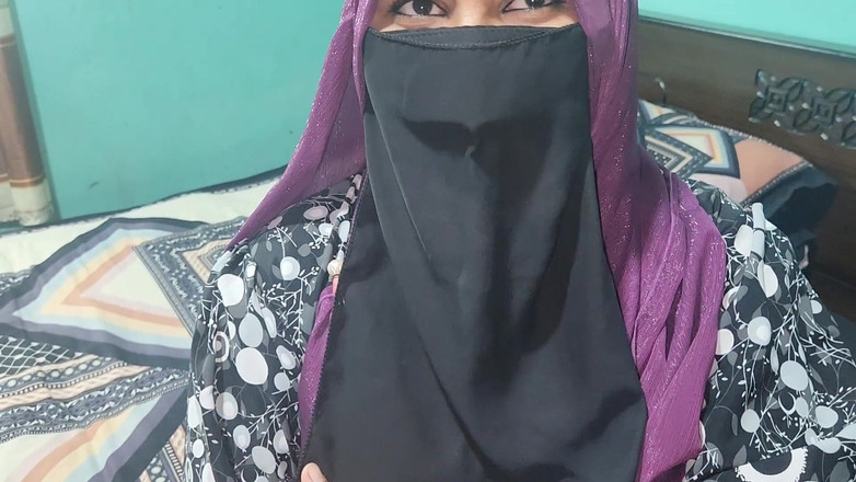 Akhi moni: Я трахав леді в хіджабі