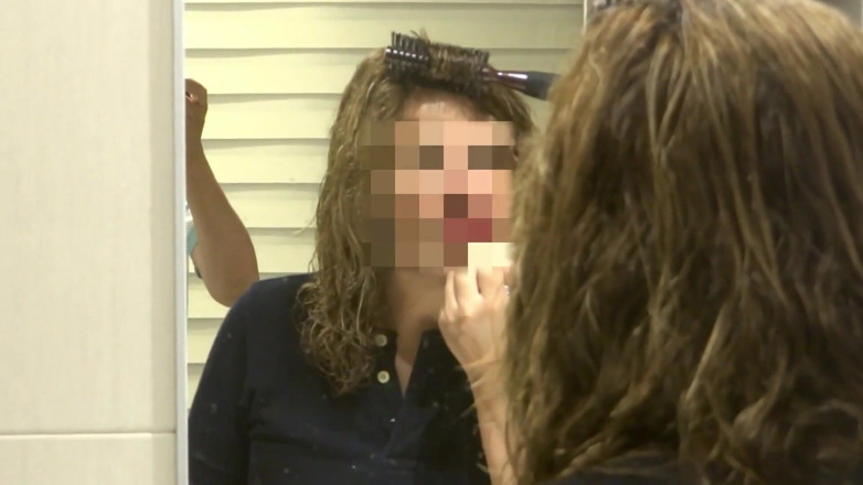 Ardientes69: I Masturbate Watching My Stepmother Get Dressed After Her Bath;...