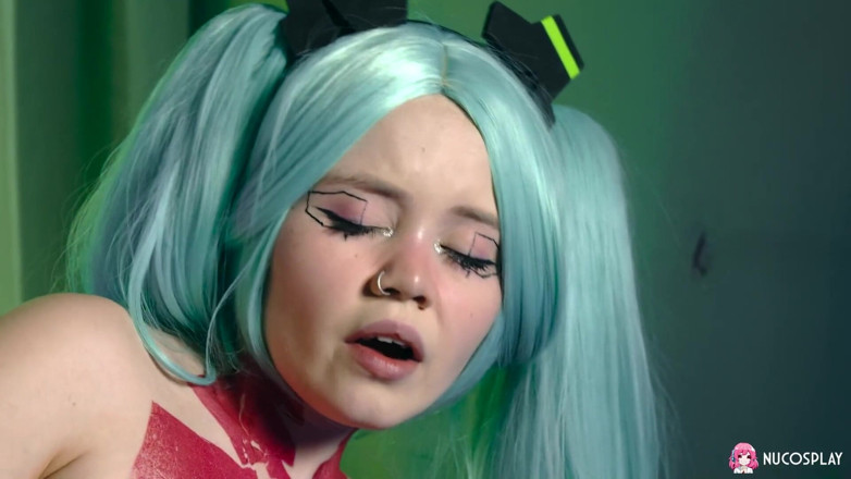 Nu Cosplay: Rebecca Nikson Shows Us Her Marvelous Titties in Anime Cosplay