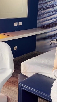 Non Posso Andare All'altare Con Il Vestito Sborrato! La Sposa Troia Tradisce Il Giorno Del Suo Matrimonio!