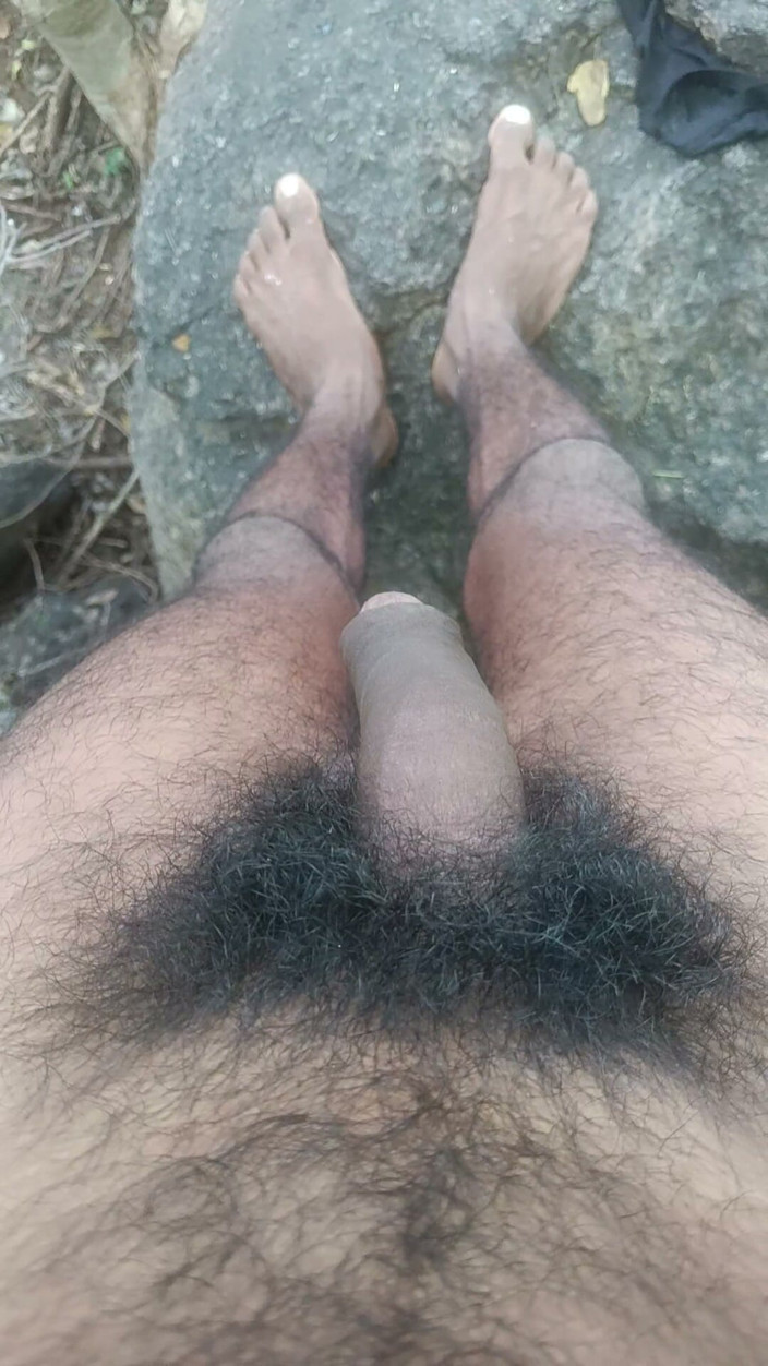 AURA THINGS: Heißer indischer desi-boy masturbieren