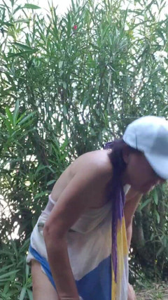 JulieEroticDress: Milf en público