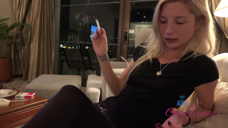 ATK Fans (Girlfriends): Virtuální dovolená Bangkok s Piper Perri 2/6