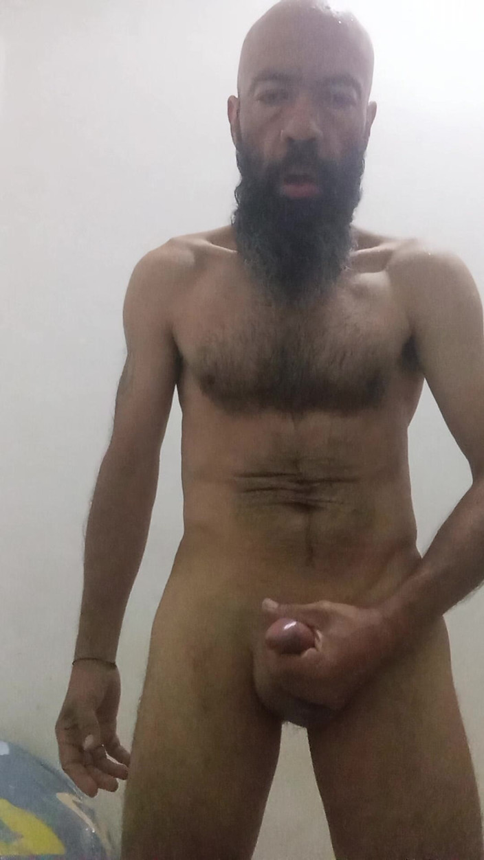 Jhonbahh: Duştan Sonra Sabahları Penisimi ve Popomu Egzersiz Yapıyorum