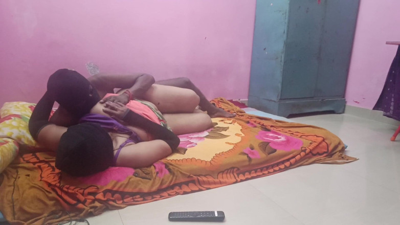 Reshmahotever: Saree tetička tamilský žhavý sex