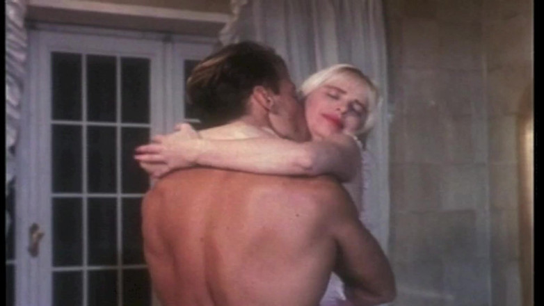 Inhonorof porn: Een jonge Rocco Siffredi en een zeer sensuele cicciolina in...