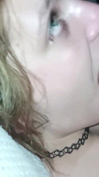 Amateur mamada garganta profunda y corrida facial - compilación