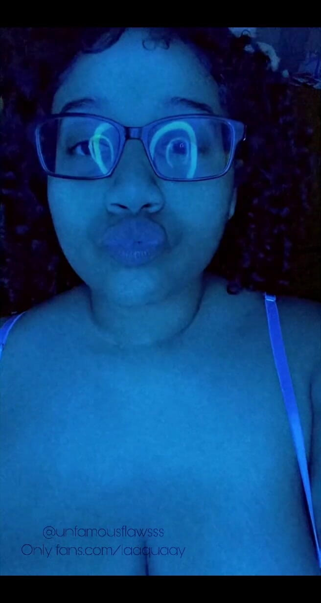 Biggdebbie solo: I’m sober asf.