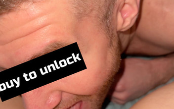 Boob_World: Doble comiendo coño de dos coños dulces mojados - trío (boobs_world con...