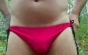 Madaussiehere: Outdoor Bushwalk in My Pink Bikini