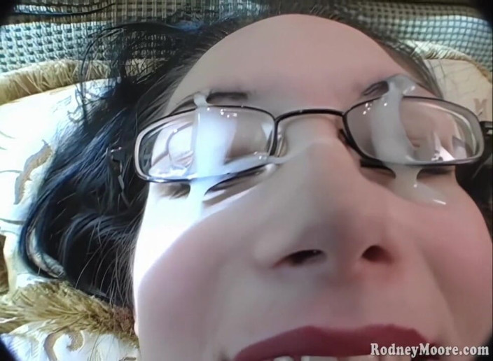 Rodney Moore: Vintage swallow from skinny hot aughties nerd