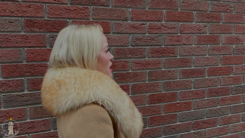 Maya Rose: Mi sono stato scopato duramente dal mio collega