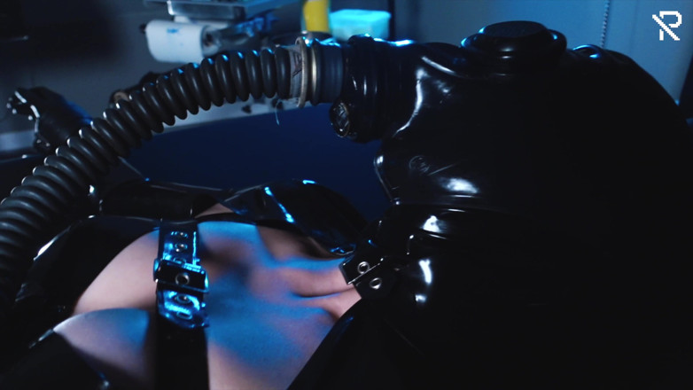 Rubber pervs: 空気がなくなる前に絶頂