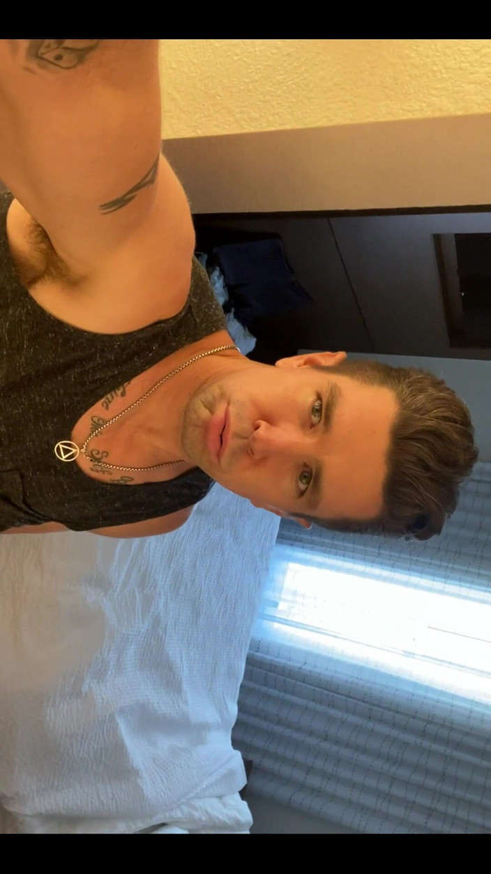 Trenton Ducati: 就在现在，我希望有人来舔它。