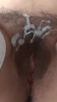 Belle-mère Remplie De Sperme Dans Sa Chatte Poilue Et Son Gros Cul, Compilation De Masturbation.