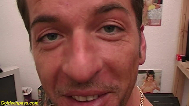 Goldwin pass: Primul ei sex anal dur la birou