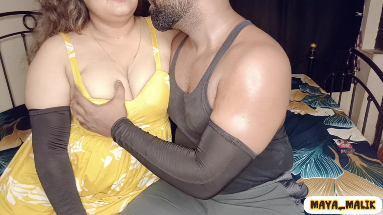 Maya-malik: Husband Ke Office Jane Ke Baad Bhabhi First Time Apne...