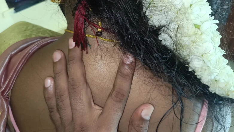 Palani69: 배다른 오빠와 핫한 로맨스의 배다른 여동생