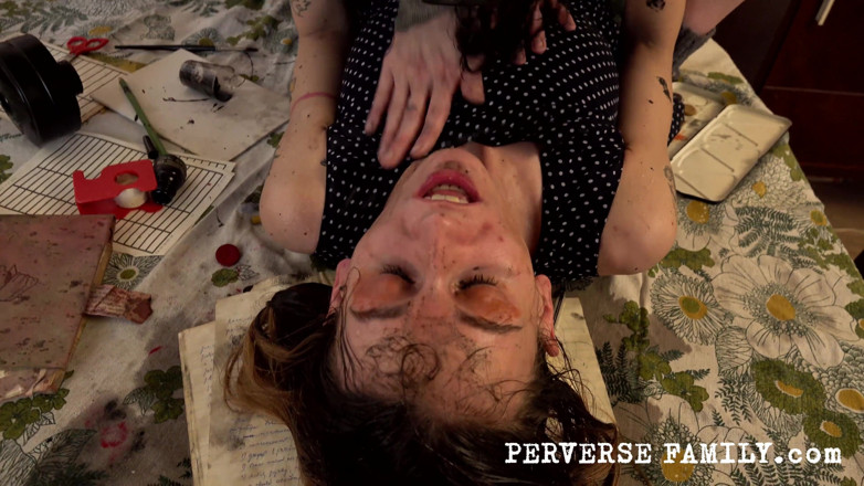 Perverse Family: Perverse familie 21.1 (seizoen 2): gemaskerde perversie