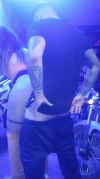 Întâlnirea Sexuală Pe Care Am Avut-o Cu Această Fată M-a Lăsat Extrem De Excitat Și Dornic Să-mi Satisfac Fiecare Dorință