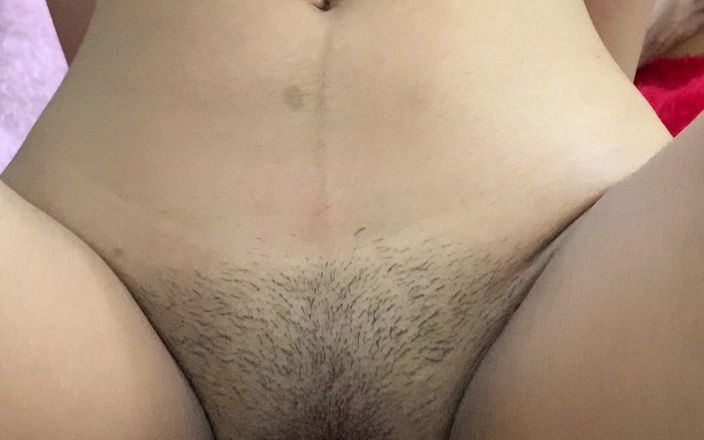 Riya mickey: Il mio ragazzo mi ha chiamato mentre scopavo il mio...