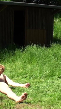 Sesso maturo nella foresta