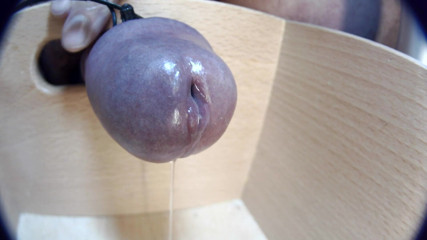 Gaylectrician: Close up cumshot 21-11-12