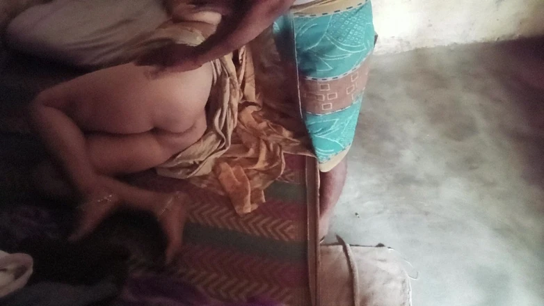 Desi_bhabhi121: Bhabhi Desi Lovely