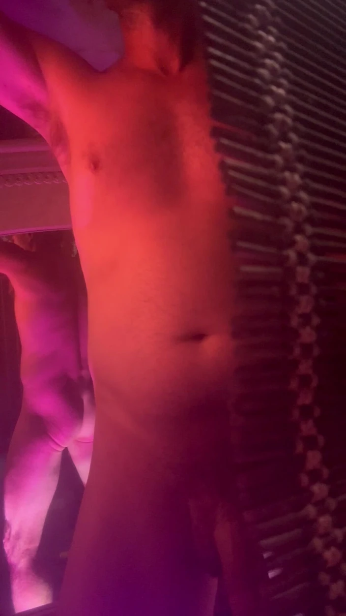 Disb33: Hottest Strait Guy Masturbation &amp; Orgasm