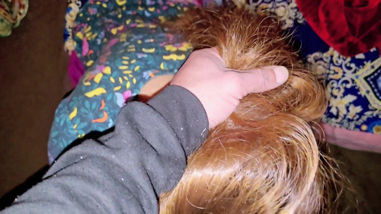 Faryal: 德西印度 bhabi 给邋遢口交